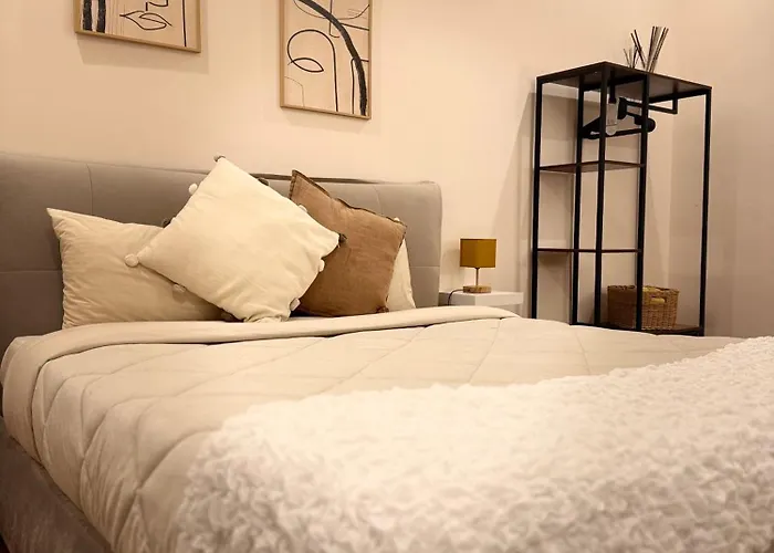 Vecchia Trastevere Отель типа "постель и завтрак" 4*